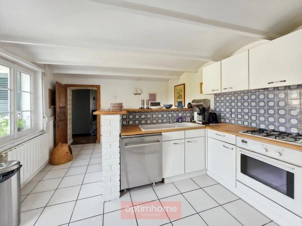 PROPRIETE 273 m² 6 CHAMBRES JARDIN EXPO SUD