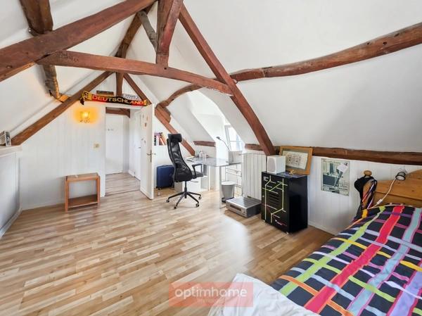 PROPRIETE 273 m² 6 CHAMBRES JARDIN EXPO SUD