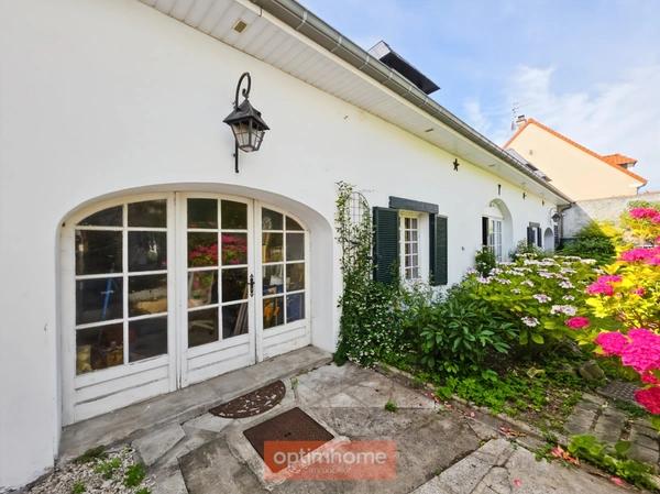 PROPRIETE 273 m² 6 CHAMBRES JARDIN EXPO SUD