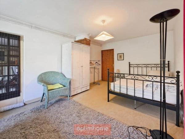 PROPRIETE 273 m² 6 CHAMBRES JARDIN EXPO SUD
