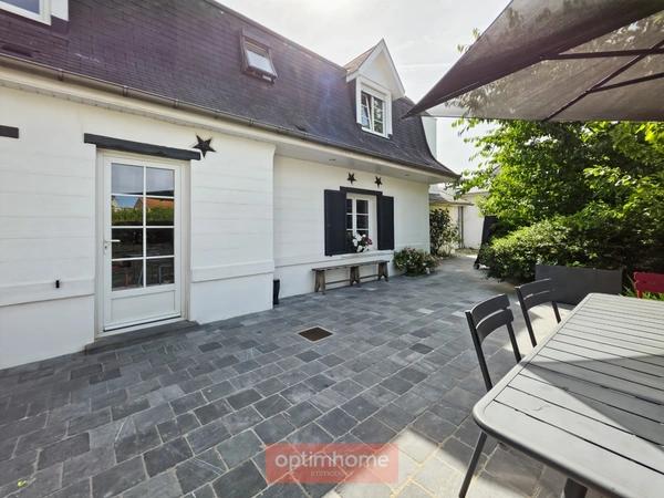 PROPRIETE 273 m² 6 CHAMBRES JARDIN EXPO SUD