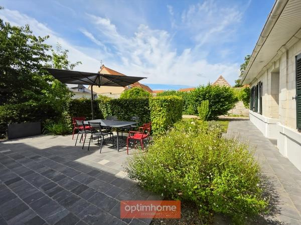 PROPRIETE 273 m² 6 CHAMBRES JARDIN EXPO SUD