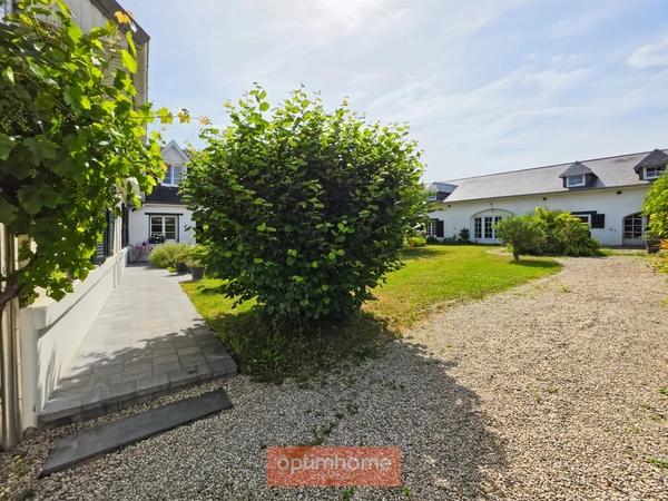PROPRIETE 273 m² 6 CHAMBRES JARDIN EXPO SUD