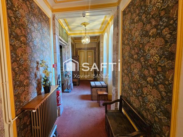 Château 278 m²  Saint-Alban-sur-Limagnole (Lozère)