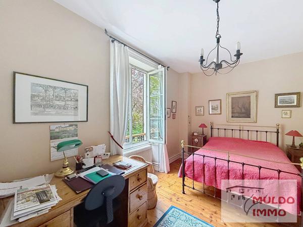 Maison de ville avec jardin coeur Lyon 5ème.