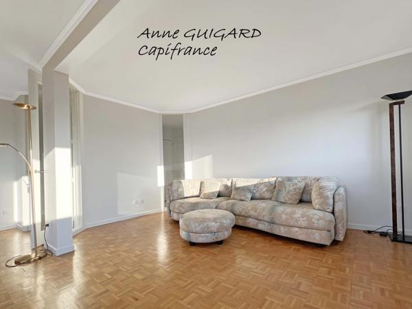 ANNECY-LE-VIEUX (74) - A 5 minutes à pied des Pommaries, beau 4 pièces d'angle en avant dernier étage