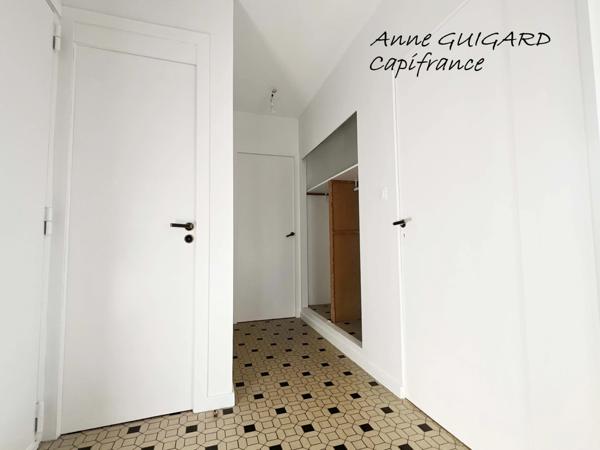 ANNECY-LE-VIEUX (74) - A 5 minutes à pied des Pommaries, beau 4 pièces d'angle en avant dernier étage