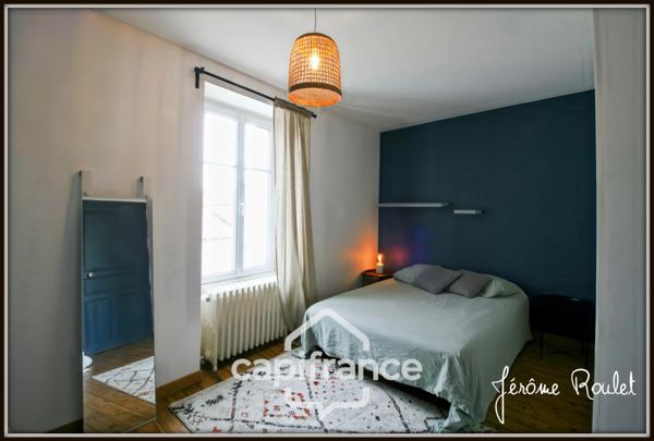 Maison en pierre 4 pièces SAINT MARTIN LA PALLU (86) Terrain 540 m², Dépendances