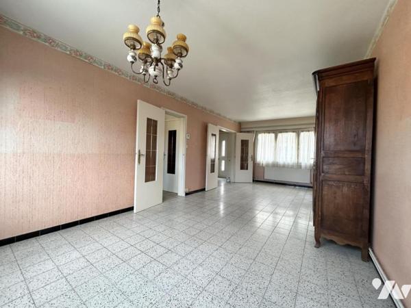 CALAIS - MAISON 5 CHAMBRES
