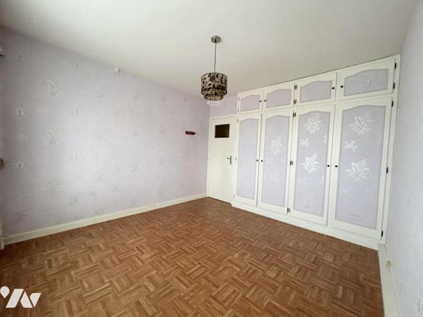 CALAIS - MAISON 5 CHAMBRES