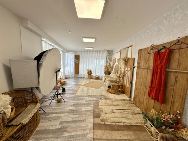 Immeuble de rapport avec local commercial et 2 appartements