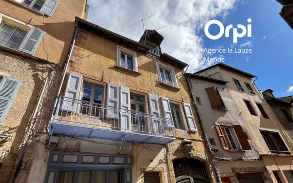 Appartement à vendre    4 pièces •  Mende