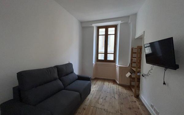 Appartement à vendre    4 pièces •  Mende
