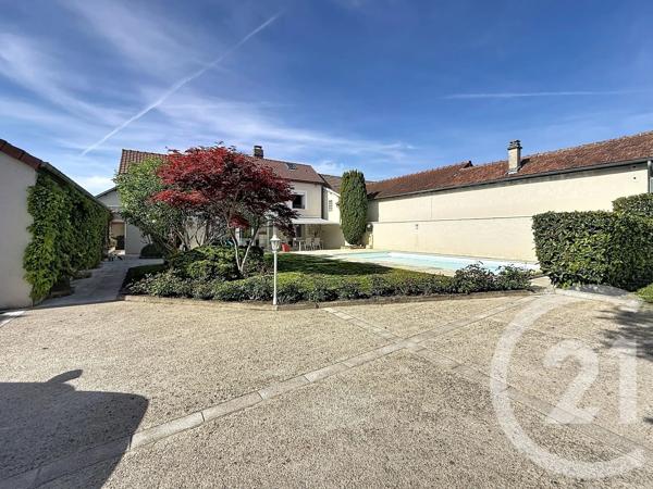 Maison à vendre  7 pièces - 174 m 2   ST ANDRE LES VERGERS  - 10