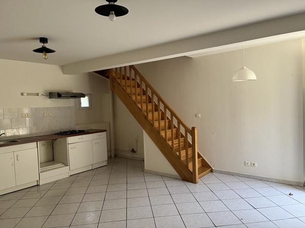 Appartement à louer 550 € CC Marthon 3 p 89 m² DPE D
