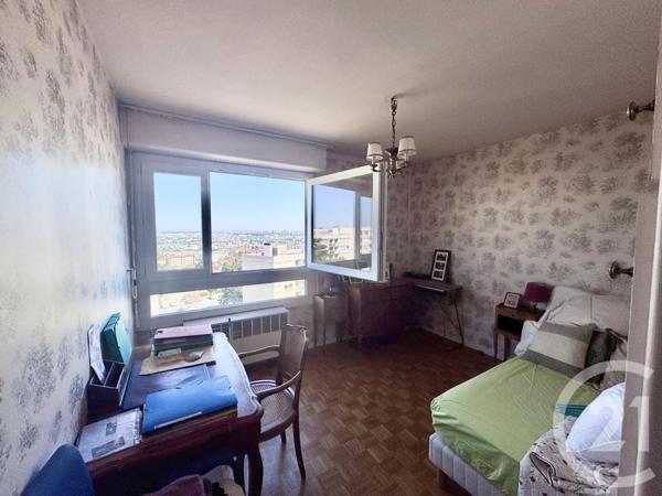 Appartement T5 à vendre  5 pièces - 89 m2 OULLINS - 69
