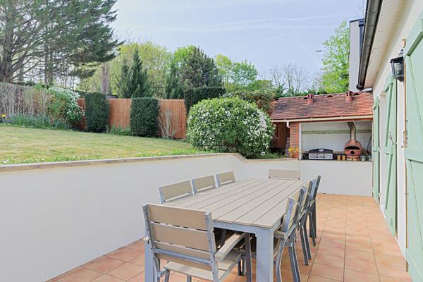 Maison Saint Germain En Laye 6 pièce(s) 130 m2 €950 000 ** - Référence 17887