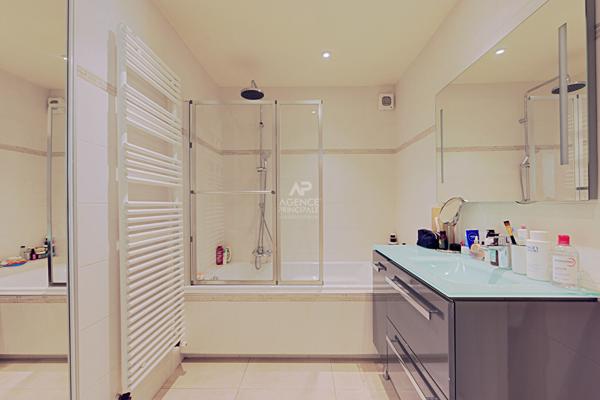 Maison Saint Germain En Laye 6 pièce(s) 130 m2 €950 000 ** - Référence 17887