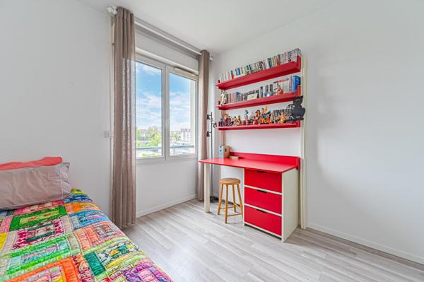 A  8 minutes du métro École vétérinaire