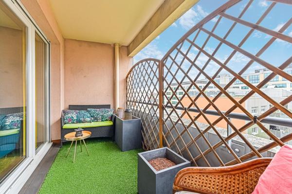 A  8 minutes du métro École vétérinaire