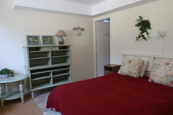 Ainay-le-Château – Propriété spacieuse avec potentiel locatif et chalet sur un terrain de 5760 m² Ainay-le-Château (03360)