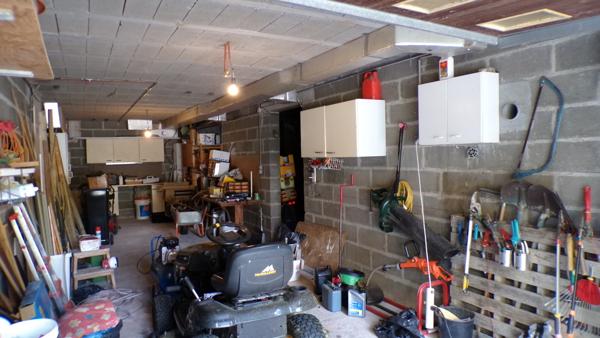 Ainay-le-Château – Propriété spacieuse avec potentiel locatif et chalet sur un terrain de 5760 m² Ainay-le-Château (03360)