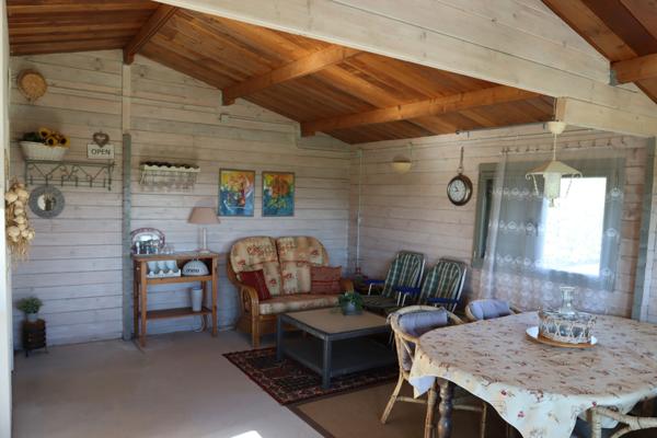 Ainay-le-Château – Propriété spacieuse avec potentiel locatif et chalet sur un terrain de 5760 m² Ainay-le-Château (03360)