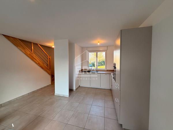 Maison meublée à louer à Guichen - 4 chambres avec jardin