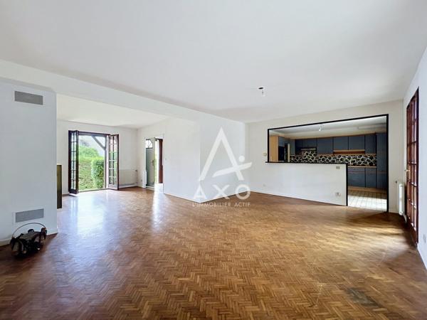 DIJON (21) Quartier St Anne - Maison 8 pièces 150 m²
