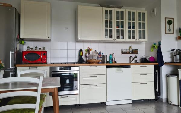 Appartement à vendre    3 pièces • 64,70 m2 Royan