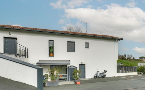 Appartement à vendre    3 pièces • 55,49 m2 Arbonne