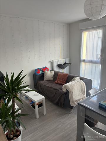 POITIERS EST Proche Facultés T2 de 39.60 m² avec balcon et parking