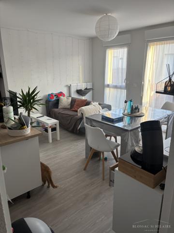 POITIERS EST Proche Facultés T2 de 39.60 m² avec balcon et parking