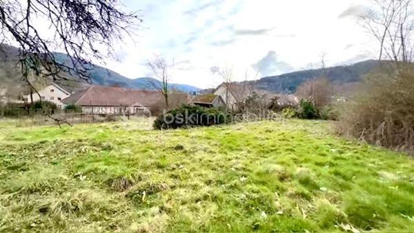 Terrain de 900 m²