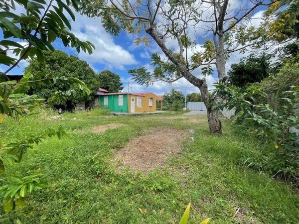 Vente Terrain 771 m2 à Les Trois-Îlets