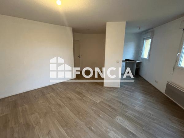 Location Appartement 2 pièces 43.33 m² - 257 RUE RENEE DARRIET Mont-de-marsan 40000