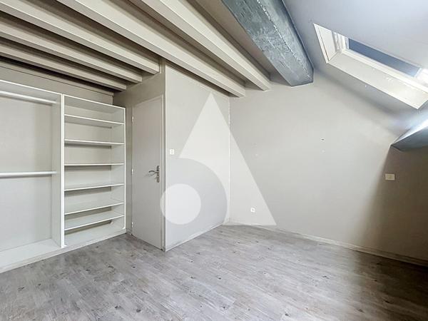 Appartement 4 pièces 91.92 m2