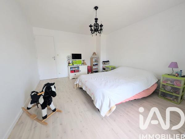 Maison à vendre 9 pièces 226 m² Ajain