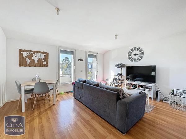 Appartement à louer 3 pièces 58.1m² Arras (62000)