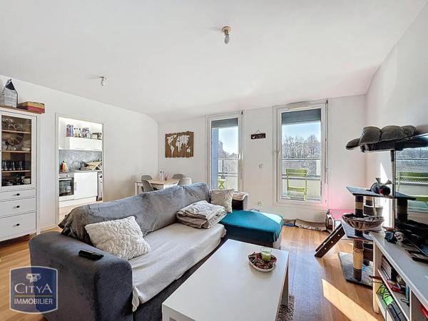Appartement à louer 3 pièces 58.1m² Arras (62000)