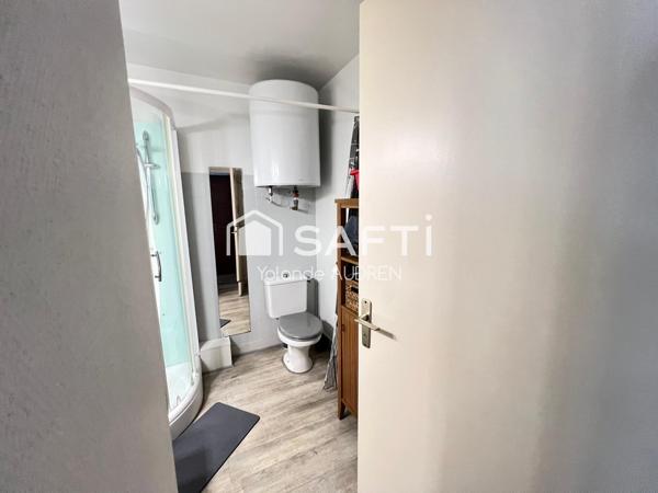 AU POULIGUEN – Studio Lumineux avec Balcon & Cave