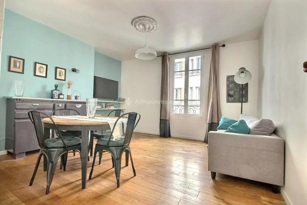 Vente                                                      Appartement
                        
                     3 pièces                      49 m2                     à Asnières-sur-Seine