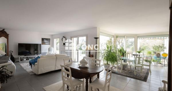 À vendre Maison 6 pièces 146 m² - Alixan 26300