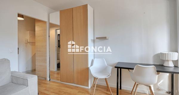 À vendre Studio 19 m² - Paris 75015