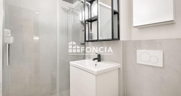 À vendre Studio 19 m² - Paris 75015