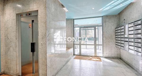 À vendre Studio 19 m² - Paris 75015