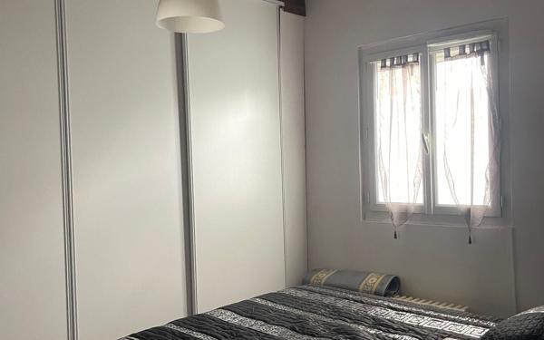 Maison à vendre    6 pièces •  Stains