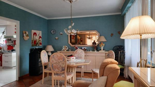 maison d'habitation + investissement locatif ou regroupement familial