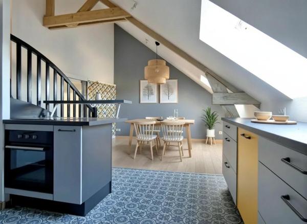 Appartement de 70 m² situé plein centre ville de Vitré à 2 mn de la gare !
