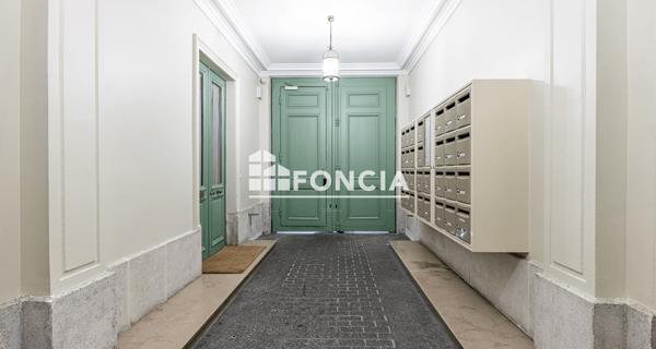À vendre Appartement 2 pièces 45.5 m² - Paris 75015